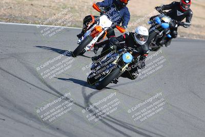 media/Feb-05-2023-Classic Track Day (Sun) [[c35aca4a42]]/Group 2/session 1 turn 9/